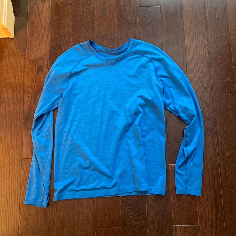 Lululemon long sleeve shirt